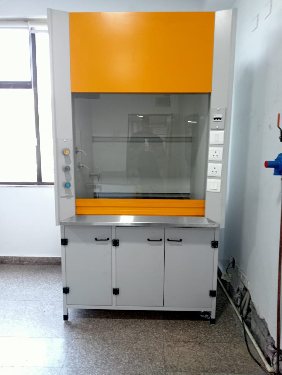 Bench Type Fume Hood Laboratory